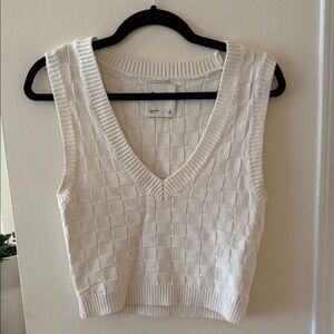 Abercrombie Cream Knit Sleeveless Sweater Vest Size S